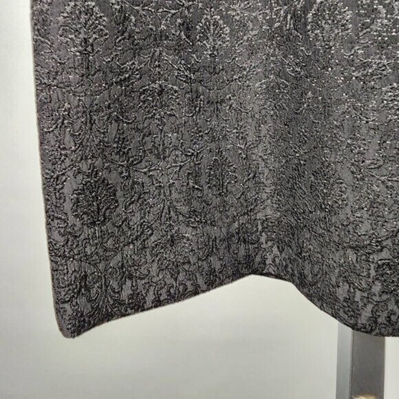Linea Domani Black Flower Lace Pencil Skirt Size 6 - Picture 3 of 5